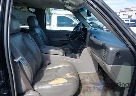 2004 GMC Yukon Xl 1500 Slt from USA, damaged, VIN 3GKEC16T14G102353